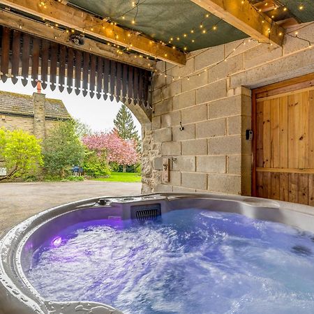 Central Malham Wellbeing Escape Hot Tub & Studio Zewnętrze zdjęcie