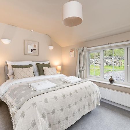 Central Malham Wellbeing Escape Hot Tub & Studio Zewnętrze zdjęcie