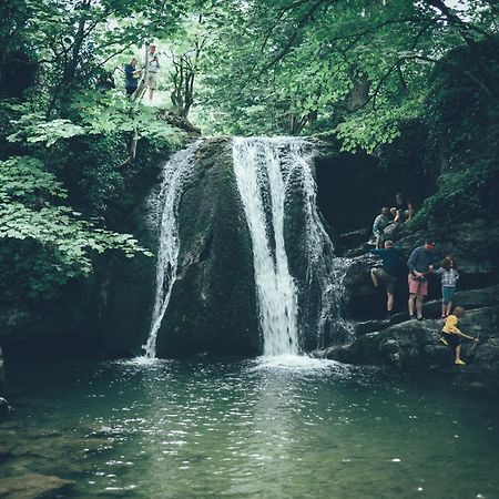 Central Malham Wellbeing Escape Hot Tub & Studio Zewnętrze zdjęcie