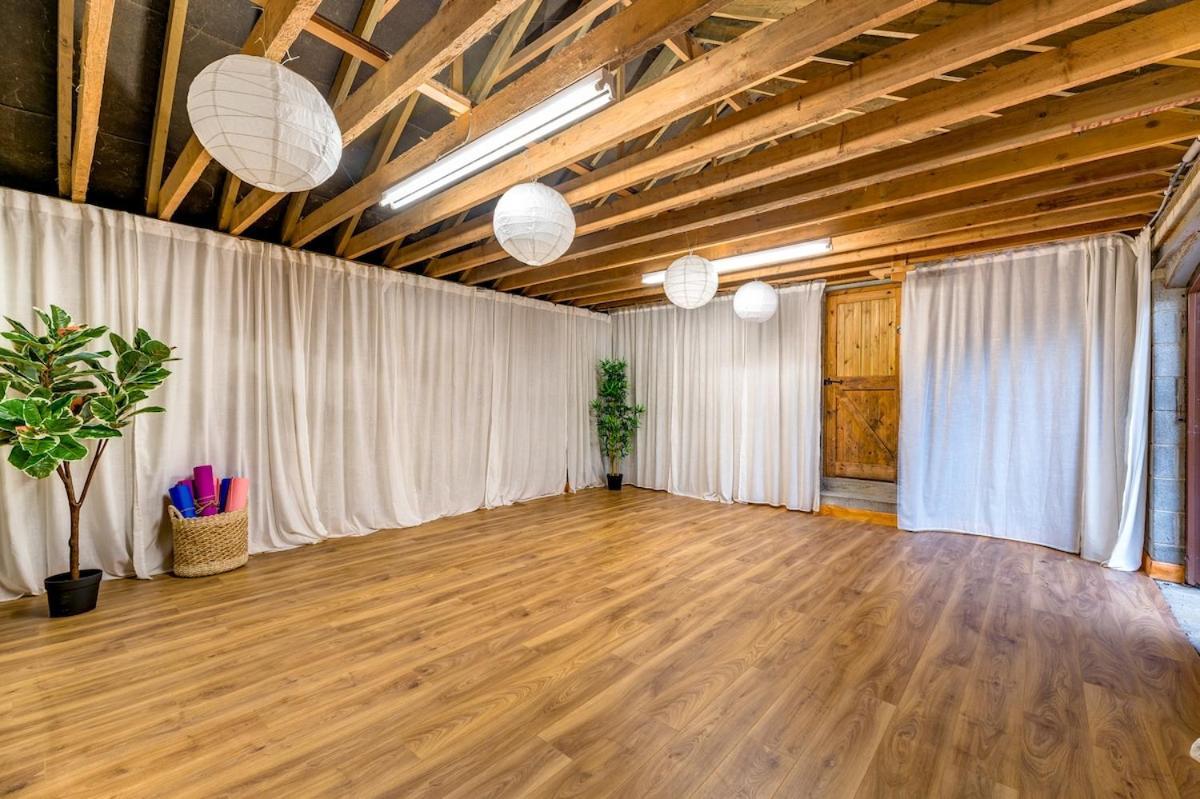 Central Malham Wellbeing Escape Hot Tub & Studio Zewnętrze zdjęcie