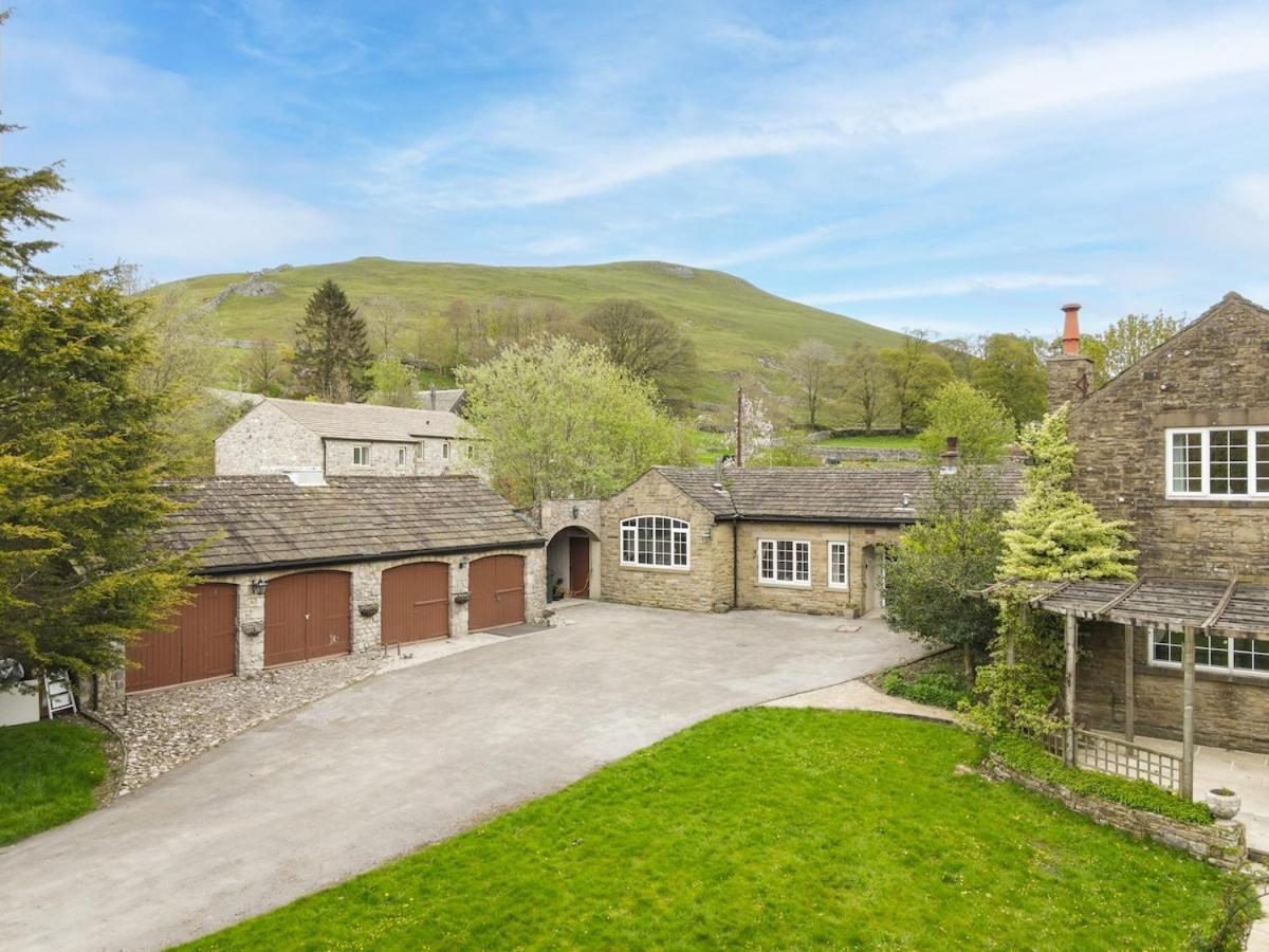 Central Malham Wellbeing Escape Hot Tub & Studio Zewnętrze zdjęcie